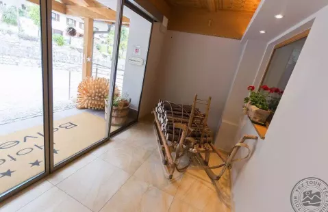 Viešbutis „BELVEDERE HOTEL“