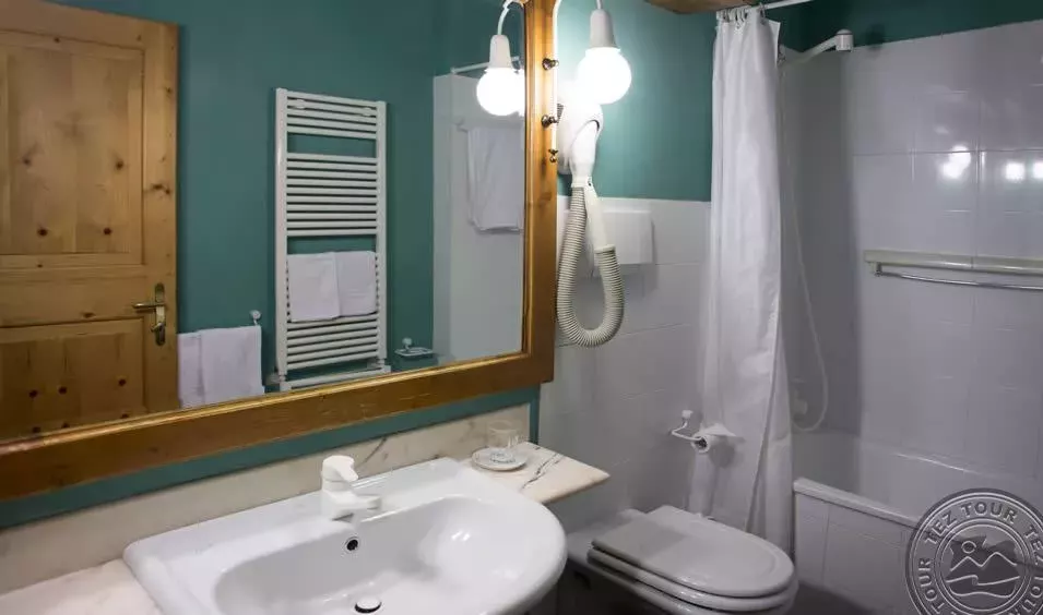 Viešbutis „HOLIDAYS DOLOMITI APARTMENT RESORT“