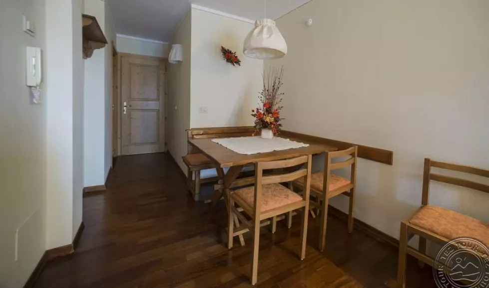 Viešbutis „HOLIDAYS DOLOMITI APARTMENT RESORT“