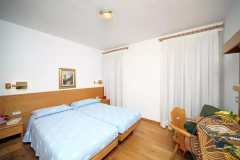 Viešbutis „PINZOLO DOLOMITI HOTEL“