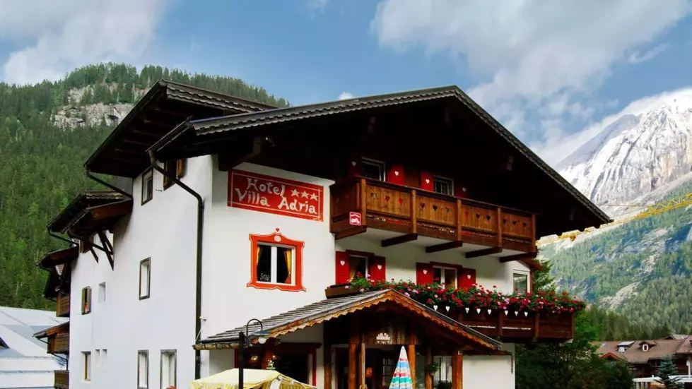 Viešbutis „VILLA ADRIA HOTEL“