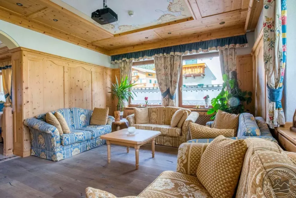 Viešbutis „ARNIKA MOVE HOTEL“