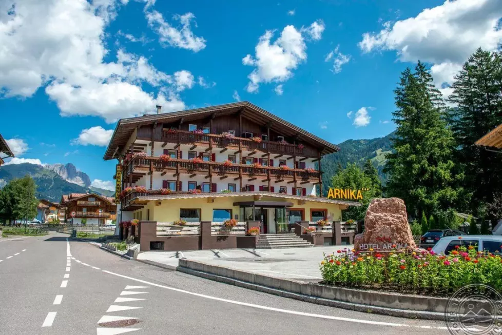 Viešbutis „ARNIKA MOVE HOTEL“