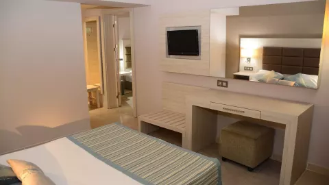 Viešbutis „PALMERAS BEACH RESORT“ (Alanija, Turkija)