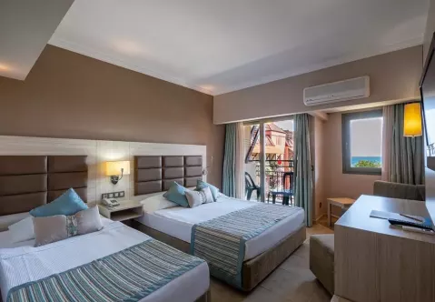 Viešbutis „PALMERAS BEACH RESORT“ (Alanija, Turkija)