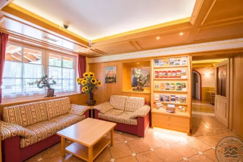 Viešbutis „VILLA ROSELLA HOTEL“