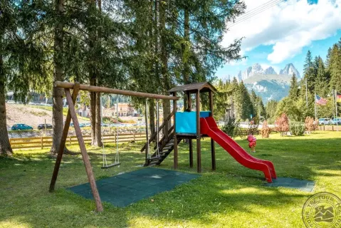 Viešbutis „VILLA ROSELLA HOTEL“