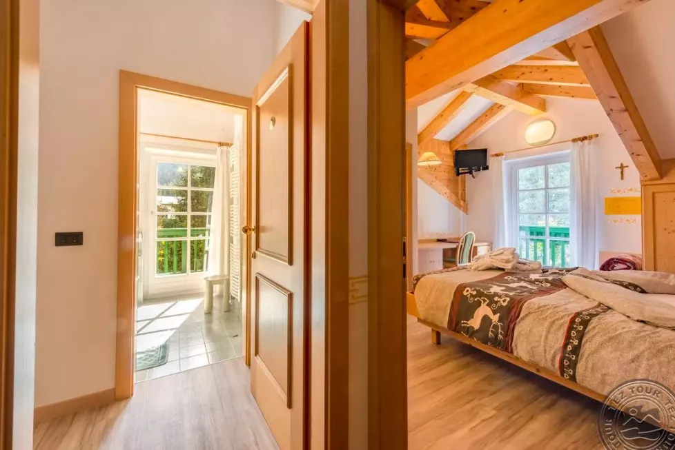 Viešbutis „VILLA ROSELLA HOTEL“