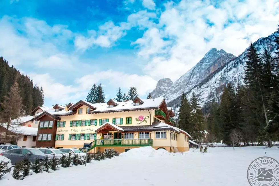 Viešbutis „VILLA ROSELLA HOTEL“