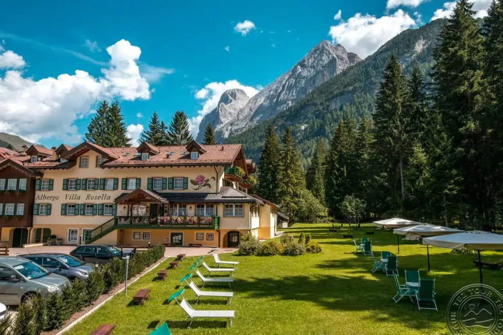 Viešbutis „VILLA ROSELLA HOTEL“