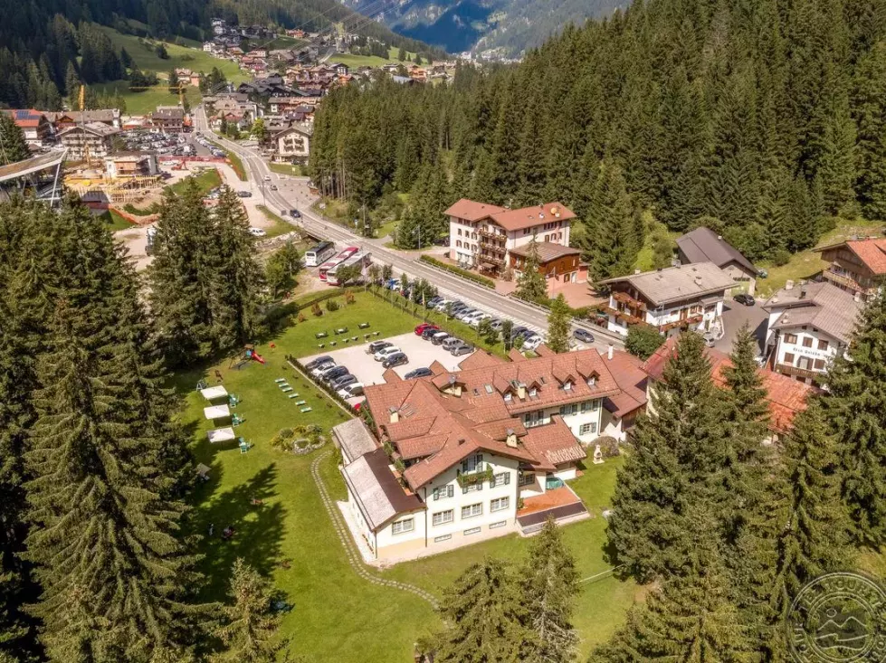 Viešbutis „VILLA ROSELLA HOTEL“