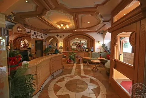 Viešbutis „LAURIN HOTEL“