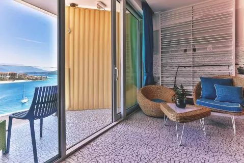 Viešbutis „CARINE HOTEL KUMBOR“ (Kumboras, Tivatas, Juodkalnija)