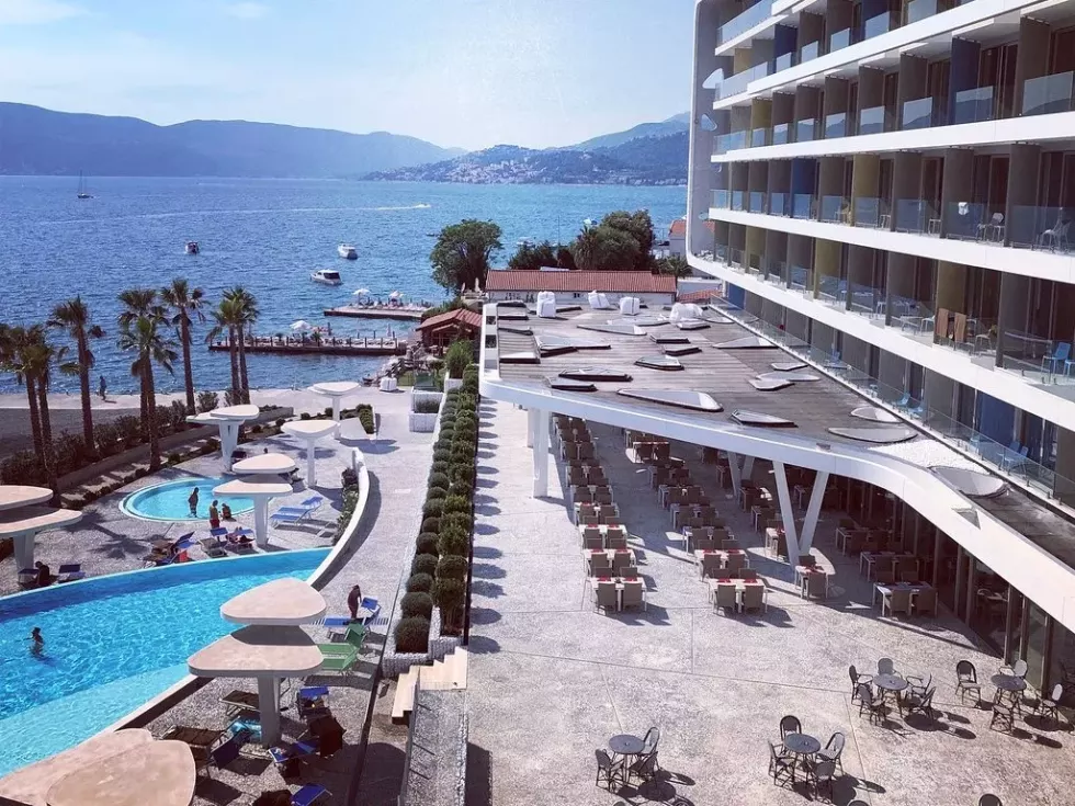 Viešbutis „CARINE HOTEL KUMBOR“ (Kumboras, Tivatas, Juodkalnija)