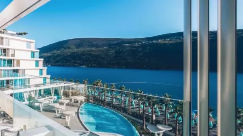 Viešbutis „CARINE HOTEL KUMBOR“ (Kumboras, Tivatas, Juodkalnija)
