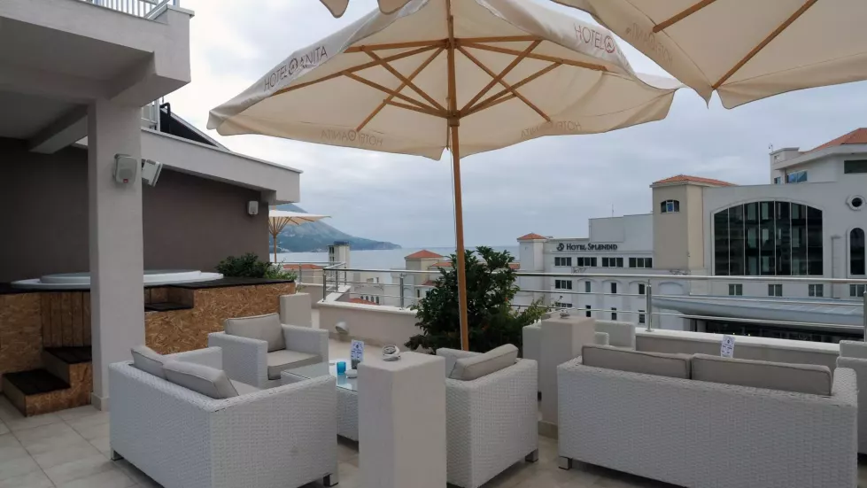 Viešbutis „HOTEL ANITA BECICI“ (Bečiči, Tivatas, Juodkalnija)