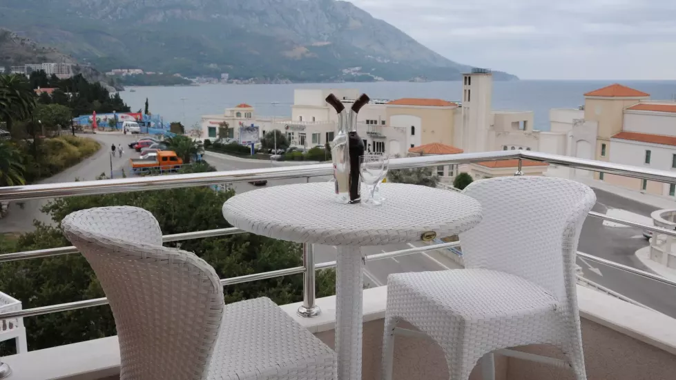 Viešbutis „HOTEL ANITA BECICI“ (Bečiči, Tivatas, Juodkalnija)