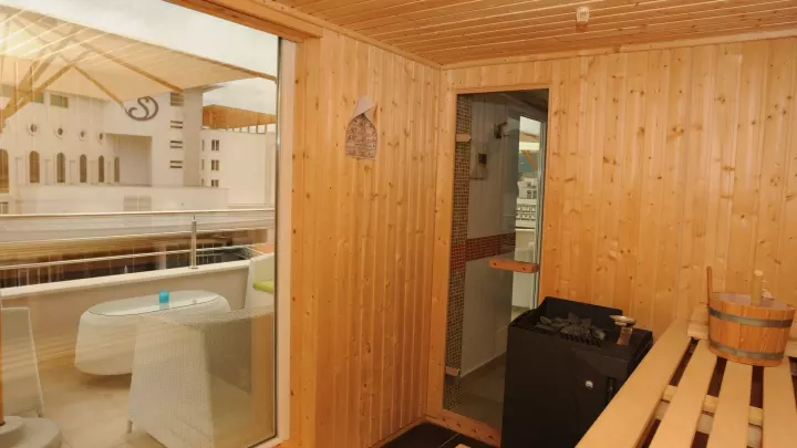 Viešbutis „HOTEL ANITA BECICI“ (Bečiči, Tivatas, Juodkalnija)