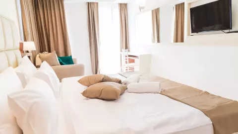 Viešbutis „HOTEL KADMO BY AYCON“ (Budva, Tivatas, Juodkalnija)