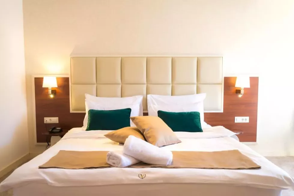 Viešbutis „HOTEL KADMO BY AYCON“ (Budva, Tivatas, Juodkalnija)