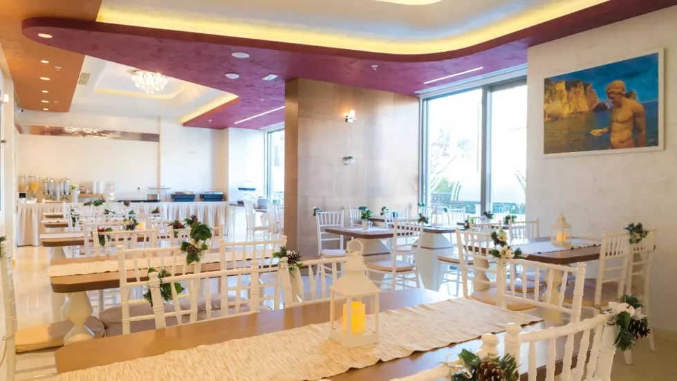 Viešbutis „HOTEL KADMO BY AYCON“ (Budva, Tivatas, Juodkalnija)