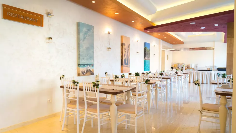 Viešbutis „HOTEL KADMO BY AYCON“ (Budva, Tivatas, Juodkalnija)