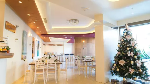 Viešbutis „HOTEL KADMO BY AYCON“ (Budva, Tivatas, Juodkalnija)