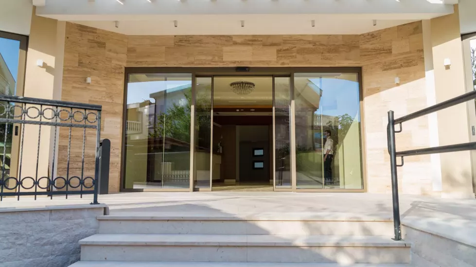 Viešbutis „HOTEL KADMO BY AYCON“ (Budva, Tivatas, Juodkalnija)