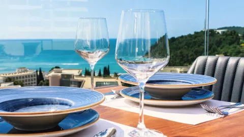 Viešbutis „HOTEL LUSSO MARE BY AYCON“ (Bečiči, Tivatas, Juodkalnija)