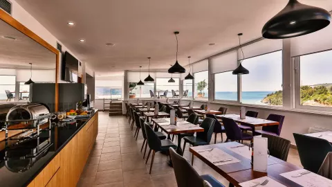 Viešbutis „HOTEL LUSSO MARE BY AYCON“ (Bečiči, Tivatas, Juodkalnija)