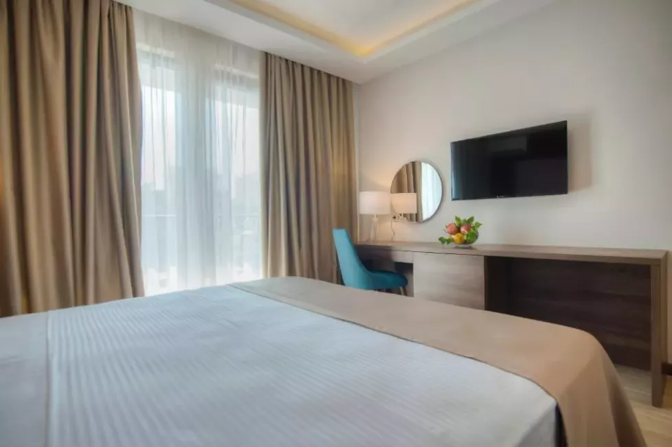 Viešbutis „HOTEL TWELVE BY AYCON“ (Budva, Tivatas, Juodkalnija)