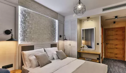 Viešbutis „TATE BY AYCON“ (Budva, Tivatas, Juodkalnija)