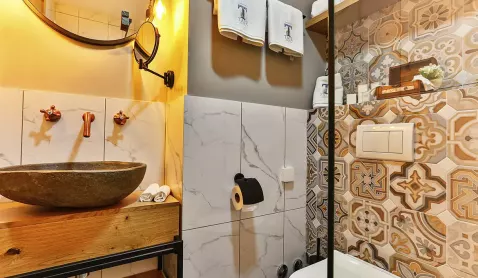 Viešbutis „TATE BY AYCON“ (Budva, Tivatas, Juodkalnija)