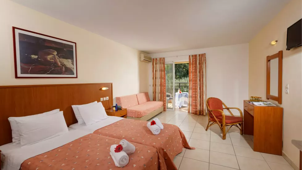 Viešbutis „AGRABELLA“ (Chersonisas, Kreta, Graikija)