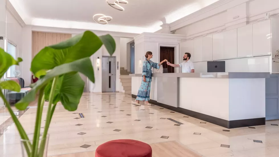 Viešbutis „AZURE MARE HOTEL“ (Chersonisas, Kreta, Graikija)