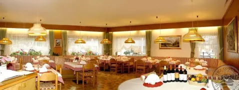 Viešbutis „CREPES DE SELA HOTEL“