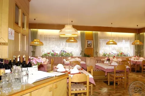 Viešbutis „CREPES DE SELA HOTEL“
