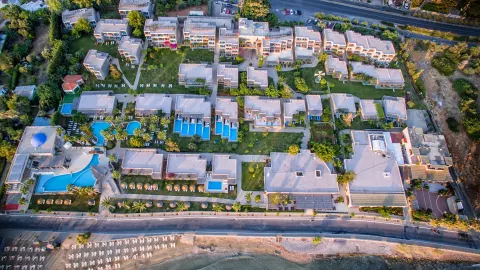 Viešbutis „BLUE SEA BEACH AFFILIATED BY MELIA“ (Stalida, Kreta, Graikija)