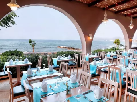 Viešbutis „BLUE SEA BEACH AFFILIATED BY MELIA“ (Stalida, Kreta, Graikija)
