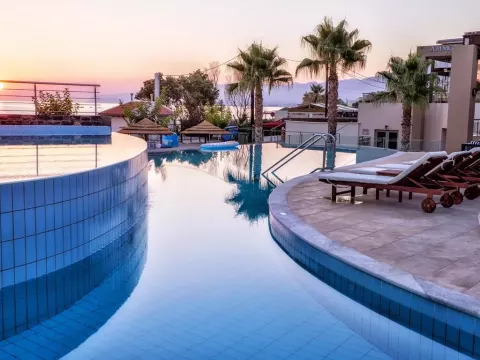 Viešbutis „BLUE SEA BEACH AFFILIATED BY MELIA“ (Stalida, Kreta, Graikija)