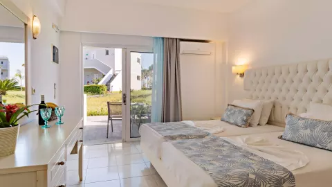 Viešbutis „DELFINA TROPIC BEACH“ (Georgioupolis, Kreta, Graikija)