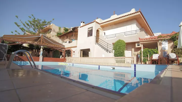 Viešbutis „ERATO HOTEL“ (Gournes, Kreta, Graikija)