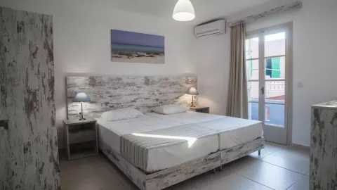 Viešbutis „ERATO HOTEL“ (Gournes, Kreta, Graikija)