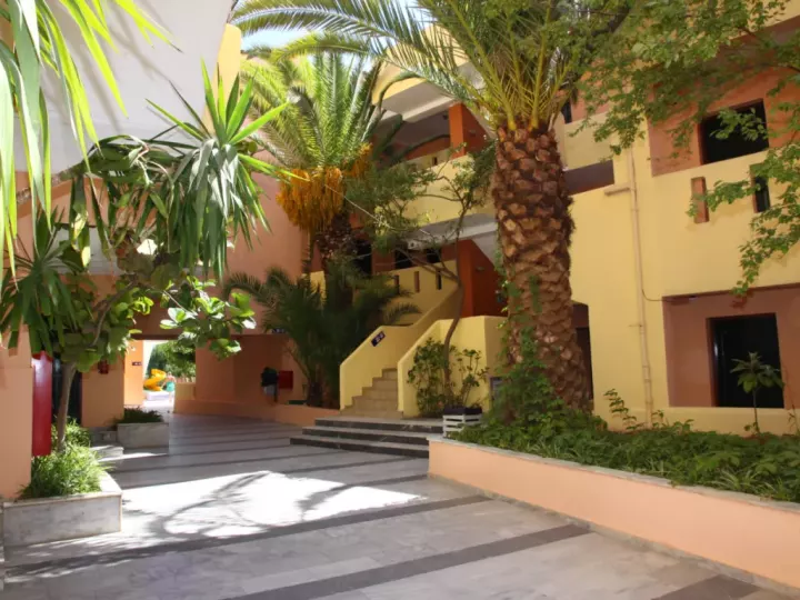 Viešbutis „FERENIKI HOTEL“ (Georgioupolis, Kreta, Graikija)