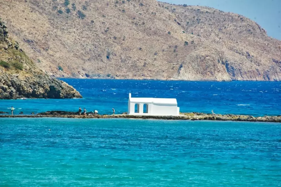 Viešbutis „FERENIKI HOTEL“ (Georgioupolis, Kreta, Graikija)