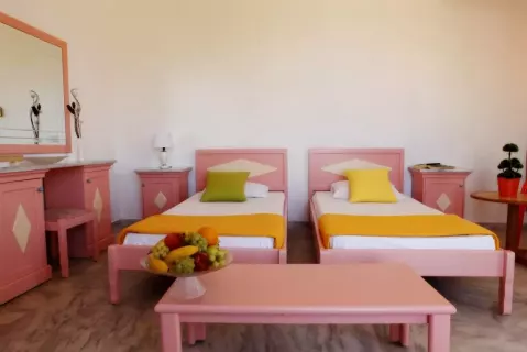 Viešbutis „FERENIKI HOTEL“ (Georgioupolis, Kreta, Graikija)