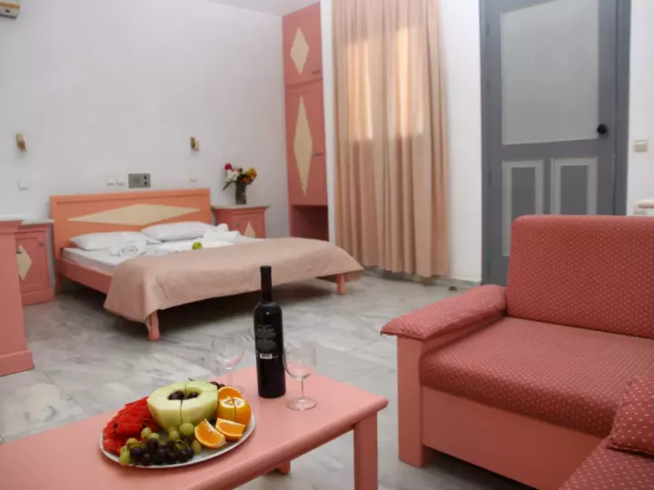 Viešbutis „FERENIKI HOTEL“ (Georgioupolis, Kreta, Graikija)