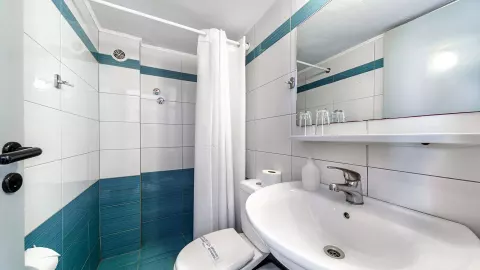 Viešbutis „IRO HOTEL“ (Chersonisas, Kreta, Graikija)