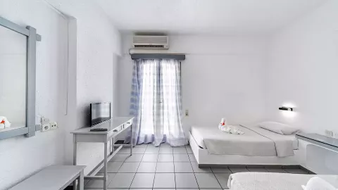 Viešbutis „IRO HOTEL“ (Chersonisas, Kreta, Graikija)