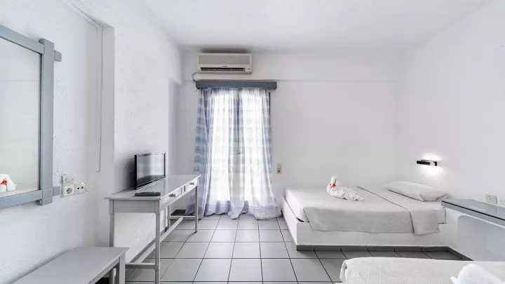 Viešbutis „IRO HOTEL“ (Chersonisas, Kreta, Graikija)